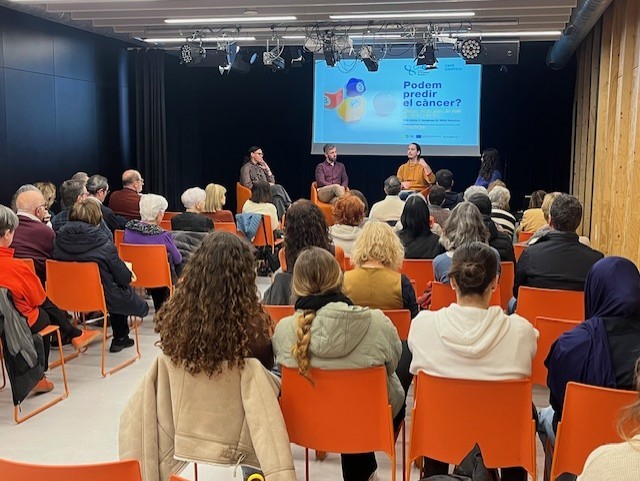 PLAST_CELL takes centre stage at the Science Café: Can we predict cancer?